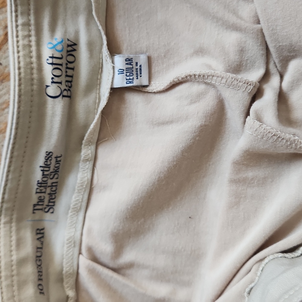 Croft & Barrow Effortless Stretch Scalloped Hem Skort - Picture 3 of 6